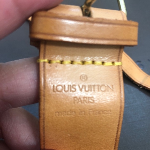 Louis Vuitton luggage name tag and handle strap - Picture 7 of 9